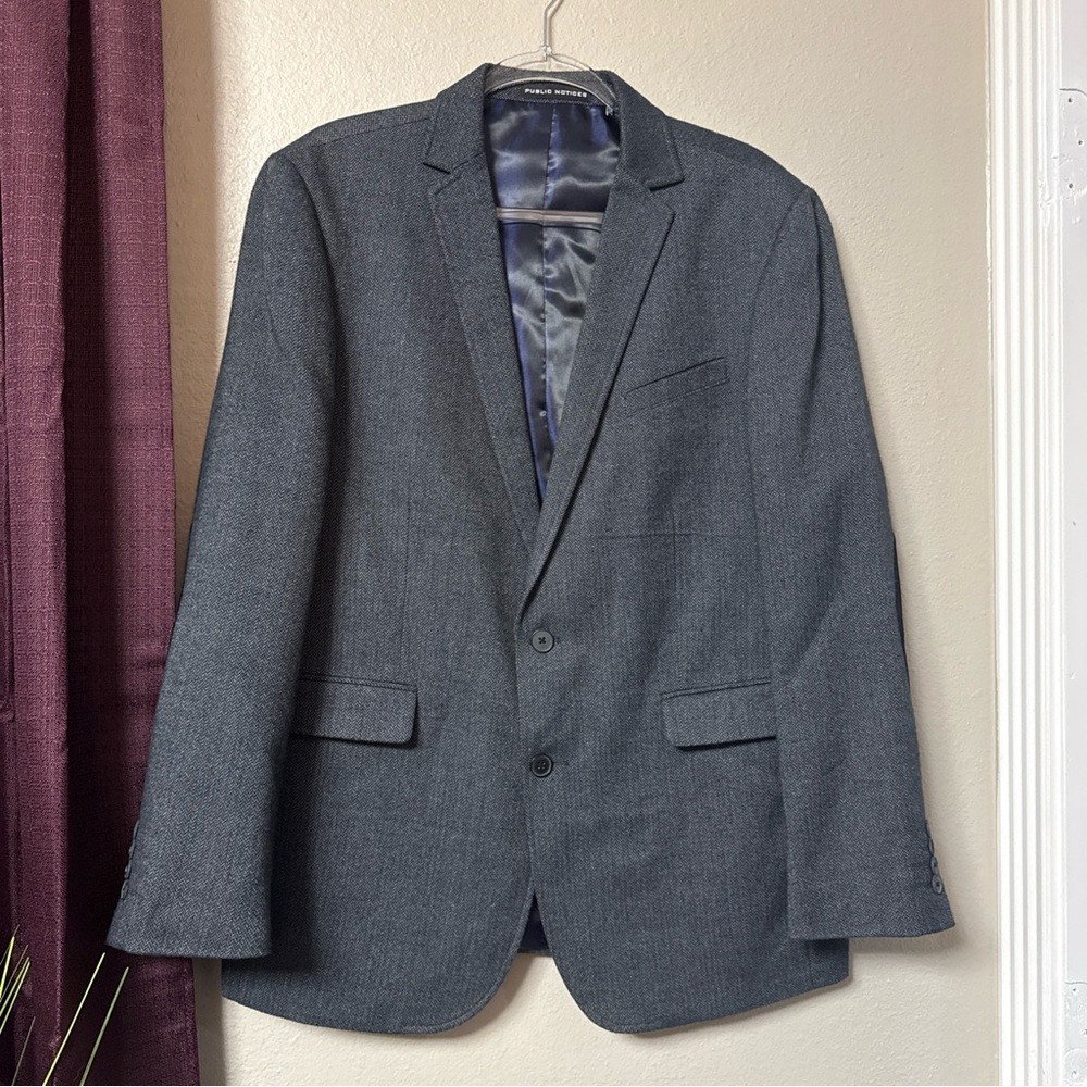 Public notices men’s Dark gray tweed jacket/blazer size large